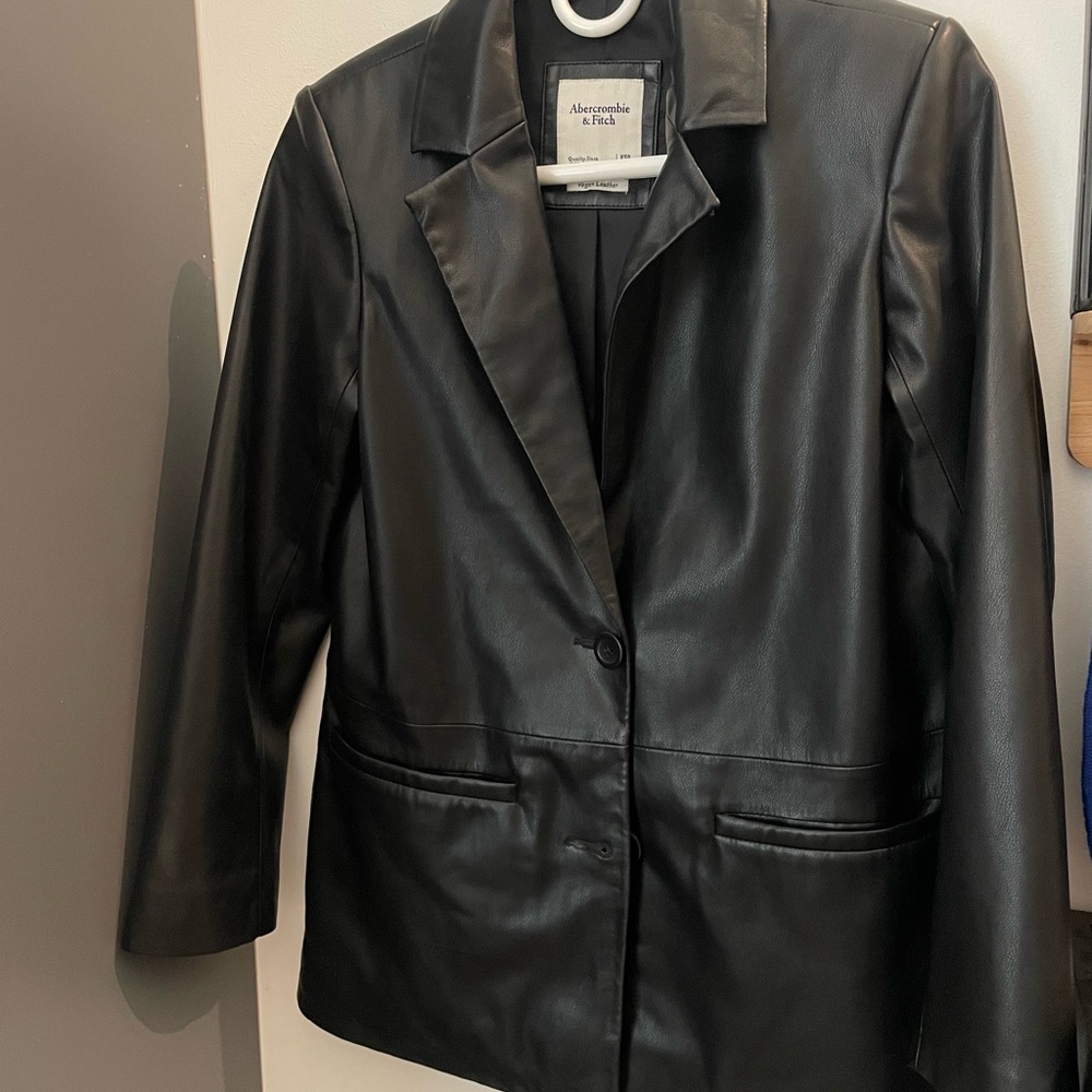 Abercrombie & Fitch Women's Black Leather Jacket